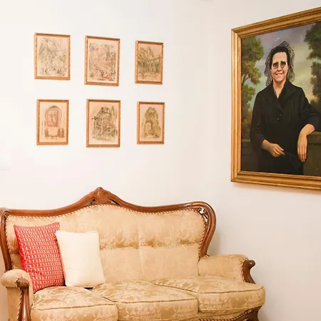 Escape With Terrace *